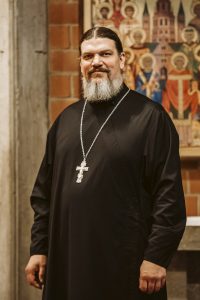 Priester Matthias Fröse